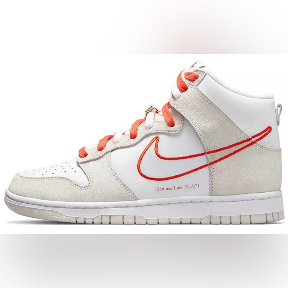 Nike Dunk High First Use White Sail Orange Women's Size 8 DH8758-100 EUC